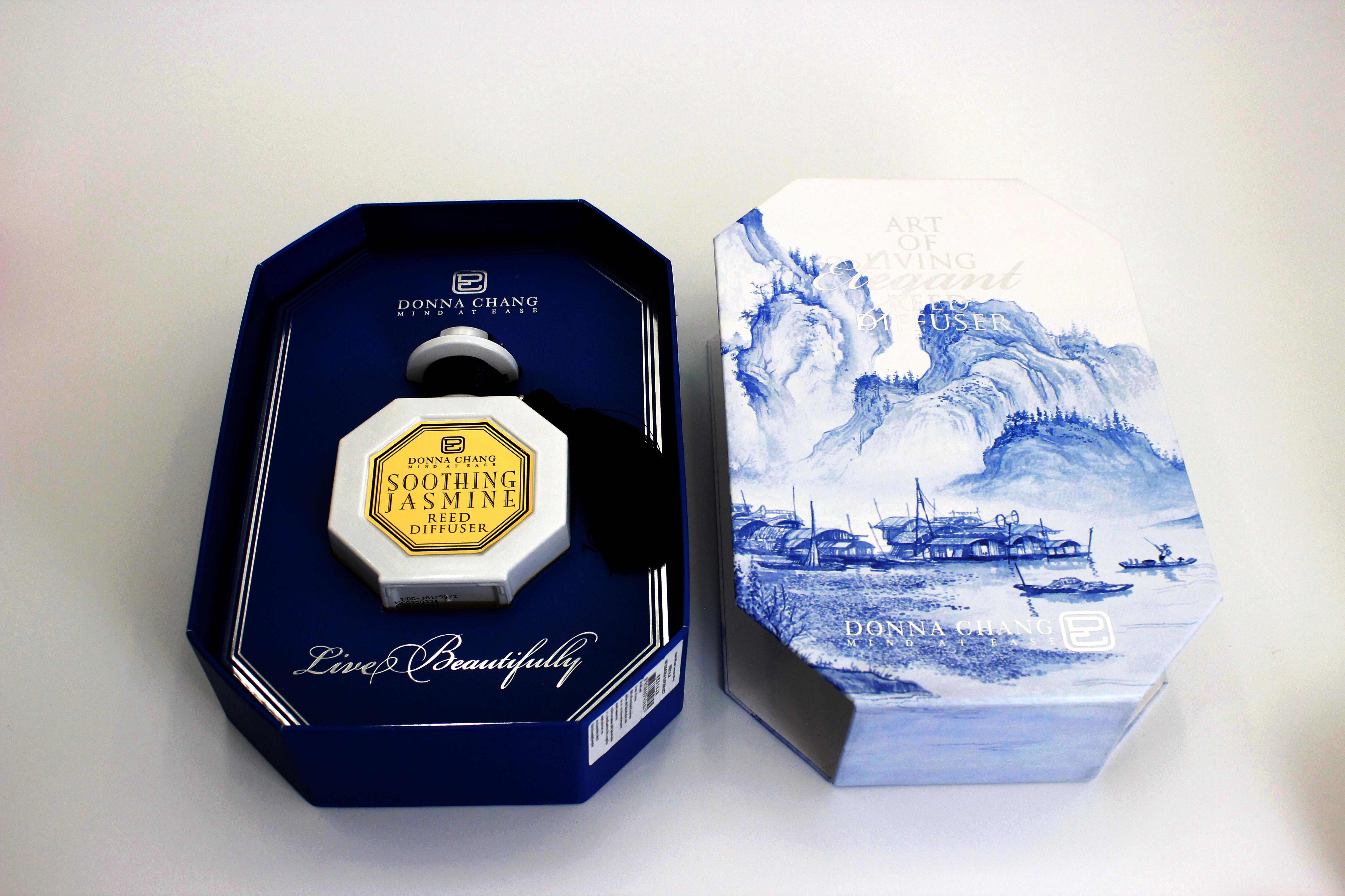 How to Choose a Jewelry Box: 7 Key Factors