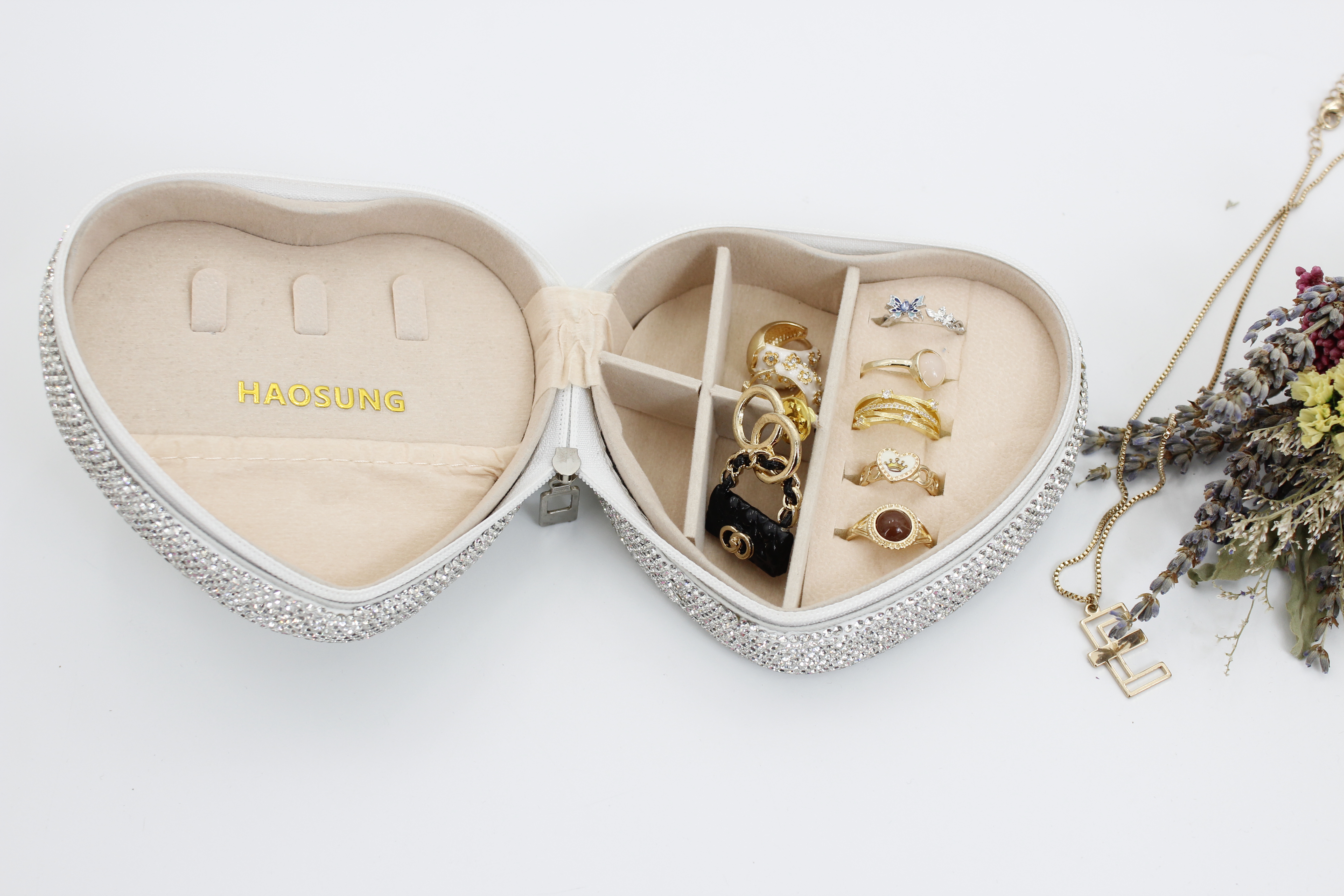 5 Tips to Choose China Jewelry Box Factory